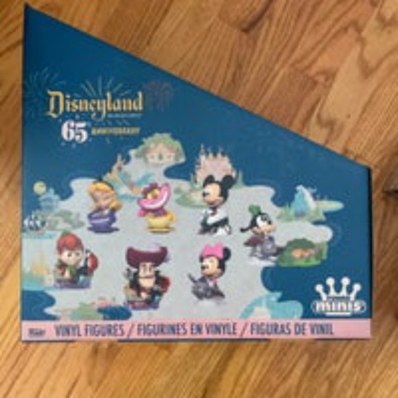Amazon.com: Funko Pop! Ride: Disney 65th - Donald with  Funko Disneyland